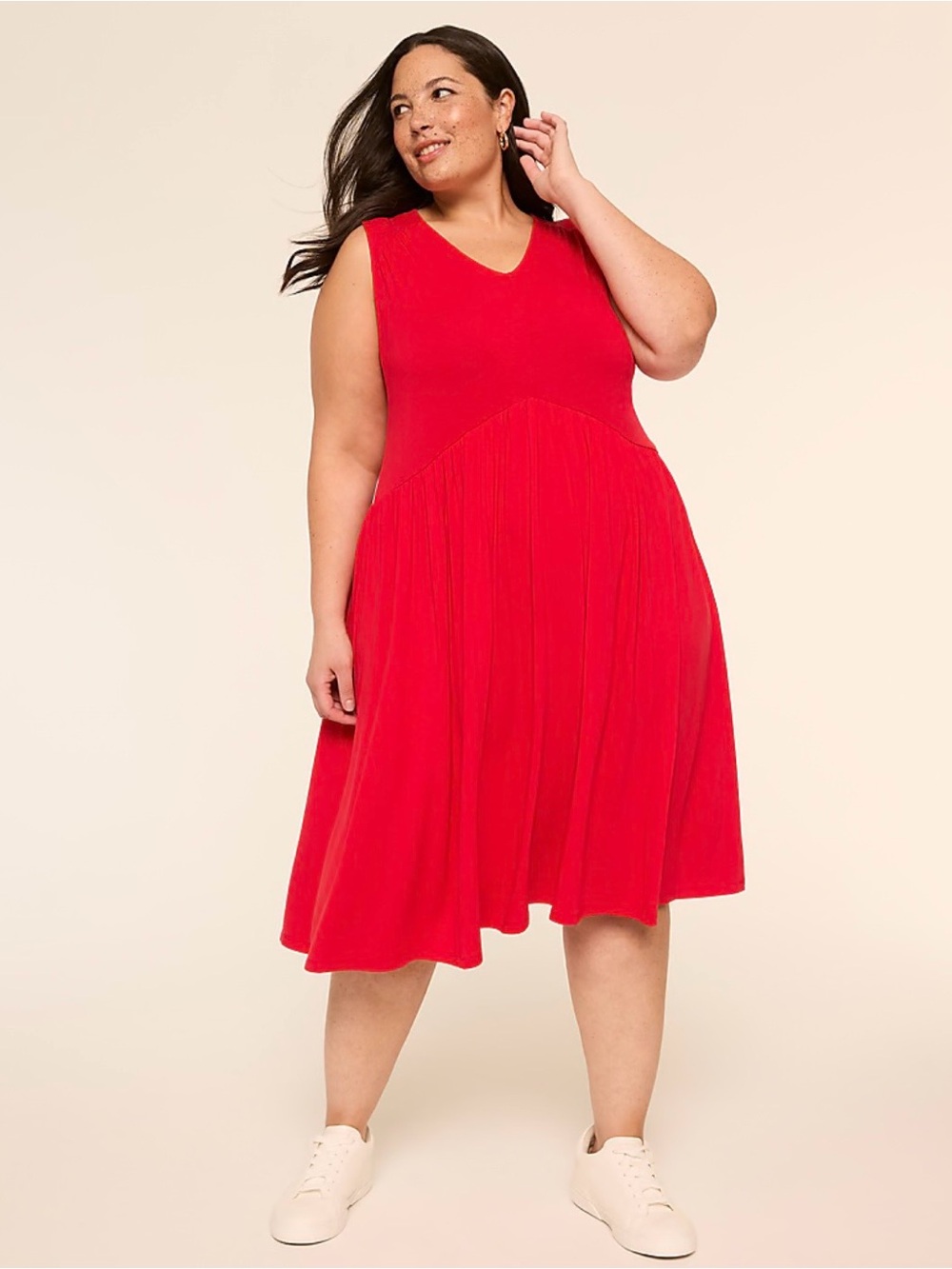 Plus-size Sleeveless V-Neck Easy Swing Dress